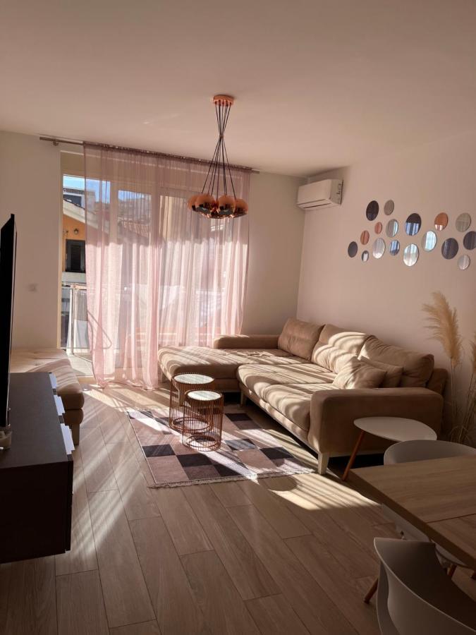Atina Apartment, City Centre Budva ,Luxurious, Bright, Parking Zewnętrze zdjęcie
